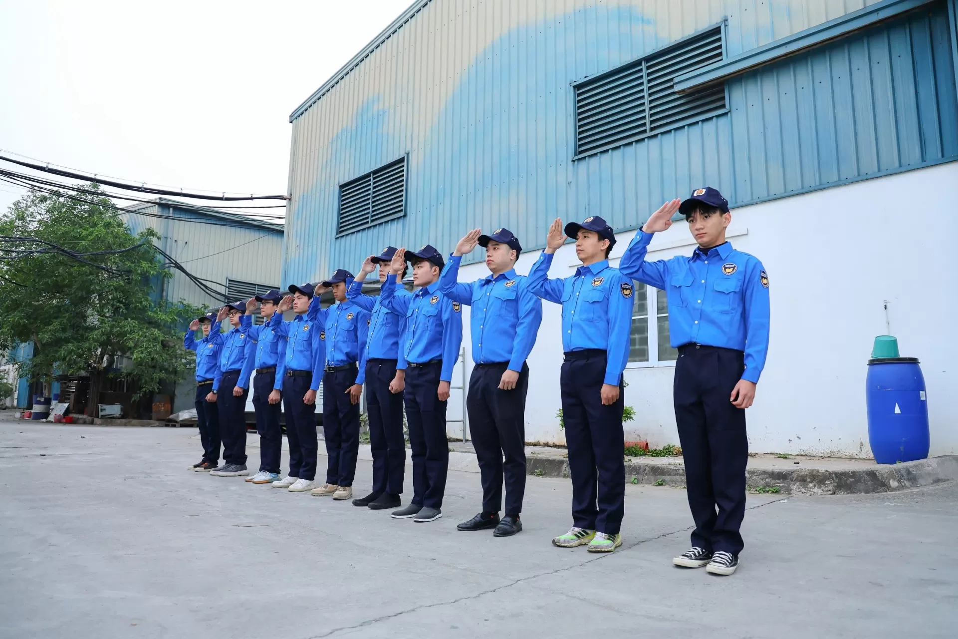 Dịch vụ bảo vệ c&ocirc;ng ty nh&agrave; xưởng