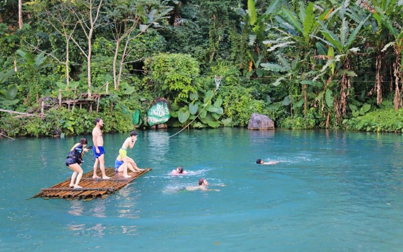 blue-lagoon-vang-vieng