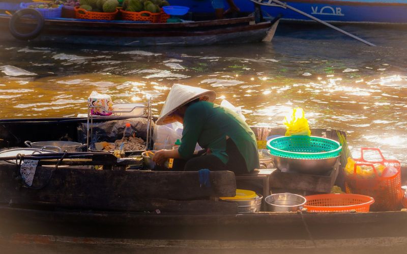 Cai Be-march&eacute; flottant