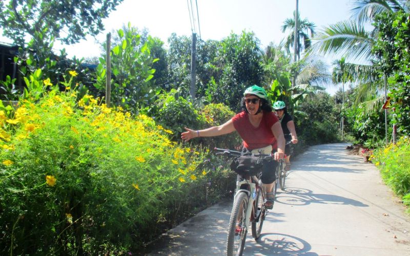 Koh-Trong-&agrave;-v&eacute;lo