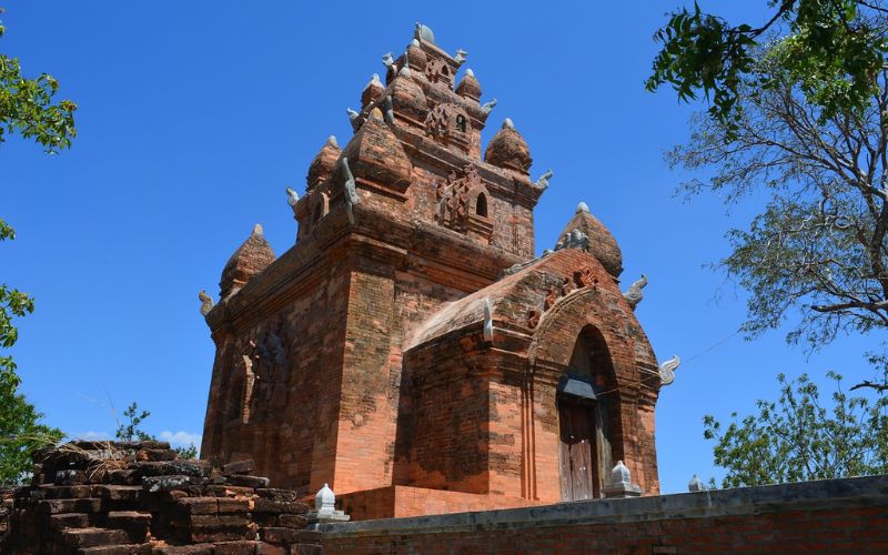 Les tours Cham de Po Nagar