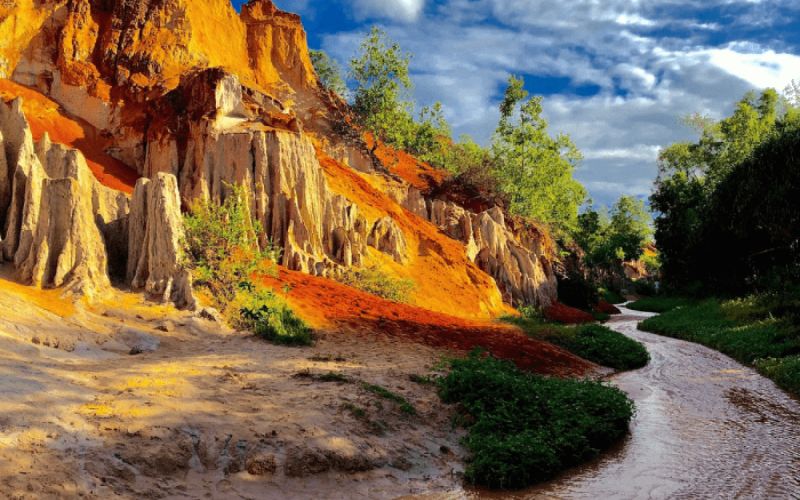 ruisseau-suoi-tien-mui-ne