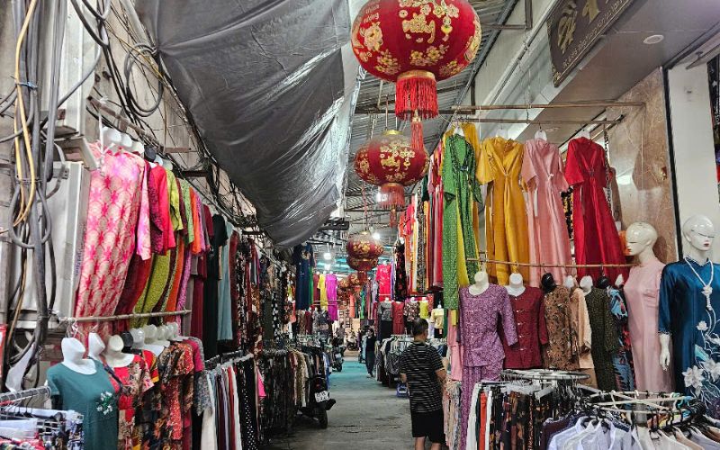 village de la soie de Van Phuc